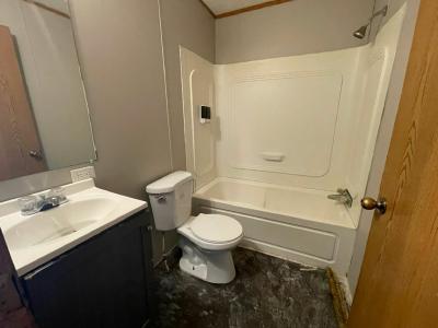 Photo 5 of 15 of home located at 624 Linda Lane Lynwood, IL 60411
