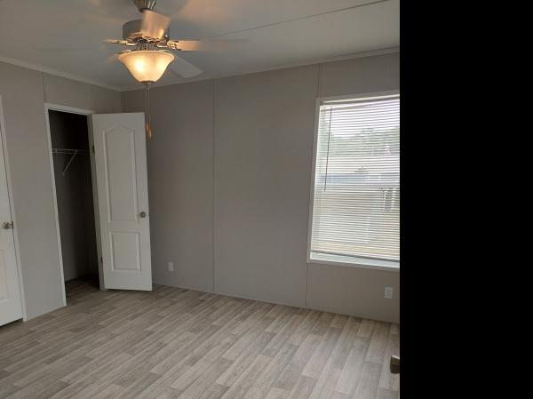 2022 Champion 19CS1660A Mobile Home