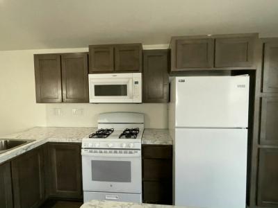 Photo 4 of 21 of home located at 3138 West Dakota Avenue #122 Fresno, CA 93722