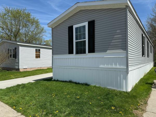 2018 Champion Mobile Home