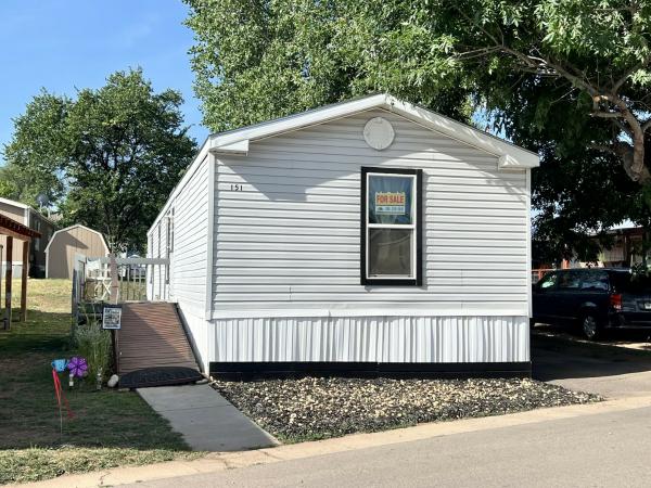 2000 SCH Mobile Home For Sale