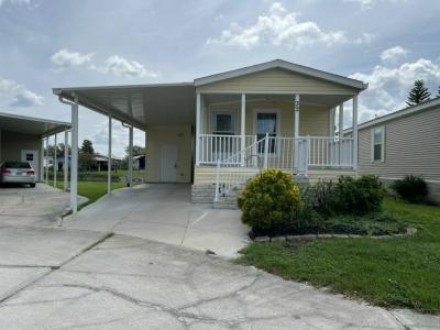 Photo 1 of 20 of home located at 32 Peacock Point Plant City, FL 33565