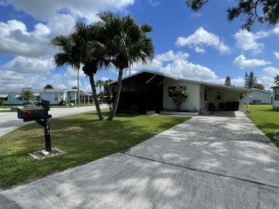 Photo 4 of 16 of home located at 3000 Us Hwy 17/92 W, Lot #243 Haines City, FL 33844