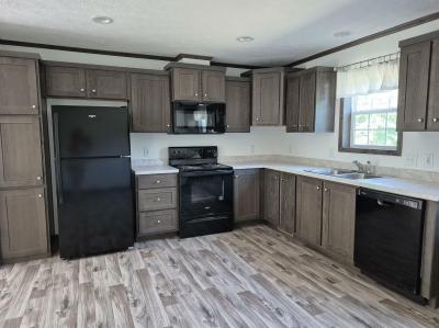 Mobile Home at 100 Cayman Dr. Butler, PA 16002