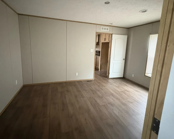 2022 30CEJ16562AH22  Home