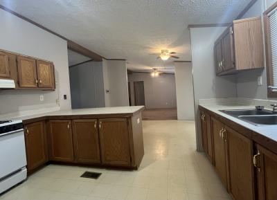 Photo 4 of 12 of home located at 2909 Woodsage Elkhart, IN 46514