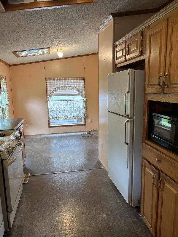 1998 Century Homes Manufactured Home