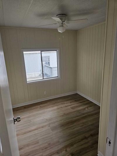 Photo 5 of 15 of home located at 5783 Hazel Drive Florence, KY 41042