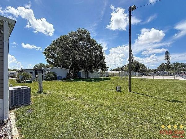 2022 LIOH Mobile Home For Sale