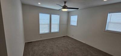 Photo 3 of 6 of home located at 565 Park Hills Dr Fairborn, OH 45324