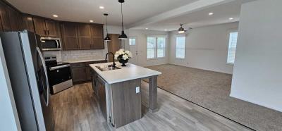 Photo 5 of 6 of home located at 565 Park Hills Dr Fairborn, OH 45324