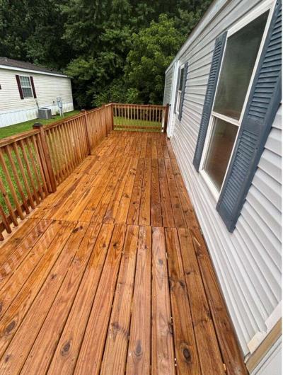 Mobile Home at 2566 Deerfield Blvd Lot 70 Anderson, IN 46017