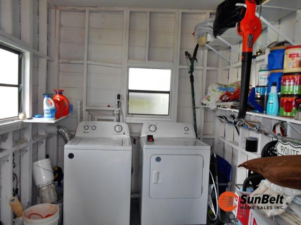 1983 RESI Mobile Home