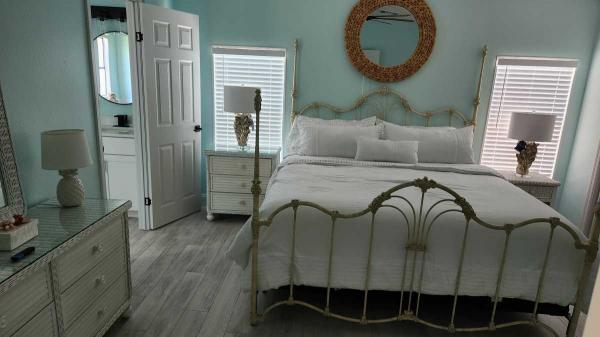 1987 Palm Harbor  Manufactured Home