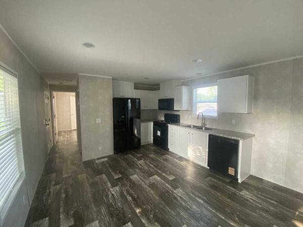 Photo 1 of 2 of home located at 411 Grover #70 Alma, MI 48801