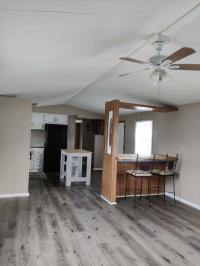 1987 Sandpiper Mobile Home