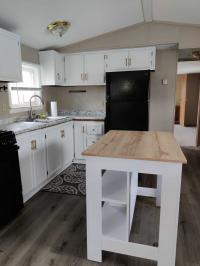 1987 Sandpiper Mobile Home