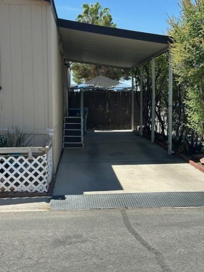 Photo 2 of 35 of home located at 3001 Cabana Dr Las Vegas, NV 89122