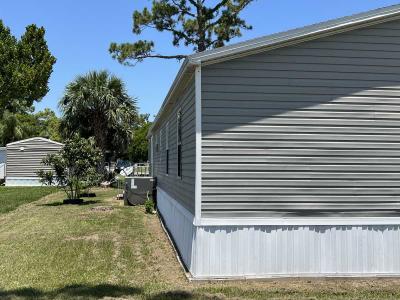 Photo 3 of 8 of home located at 348 Kumquat Ln Port Orange, FL 32129