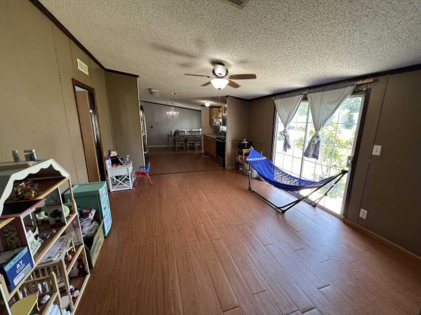 2003 GENA Manufactured Home
