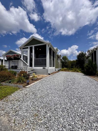 Photo 3 of 36 of home located at 30 Strolling Easy Flat Rock, NC 28731