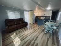 1984 FLEETWOOD SANDPOINTE Manufactured Home