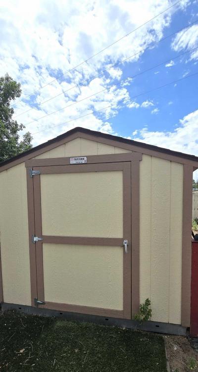 Photo 5 of 30 of home located at 6500 E.88th Ave Henderson, CO 80640