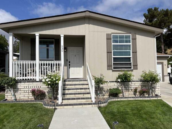 2019 Golden West/Champion Creekside Mano Manufactured Home