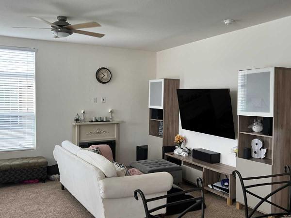 2019 Golden West/Champion Creekside Mano Manufactured Home