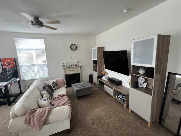 2019 Golden West/Champion Creekside Mano Manufactured Home