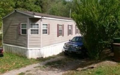 Mobile Home at 458 Vintroux Rd Saint Albans, WV 25177