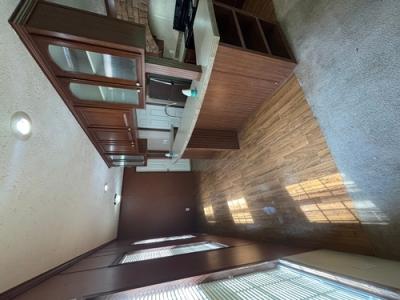 Photo 5 of 12 of home located at 458 Vintroux Rd Saint Albans, WV 25177