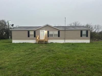 Mobile Home at 4396 County Street 2946 Rush Springs, OK 73082