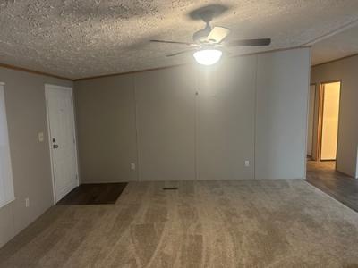 Photo 5 of 11 of home located at 4396 County Street 2946 Rush Springs, OK 73082