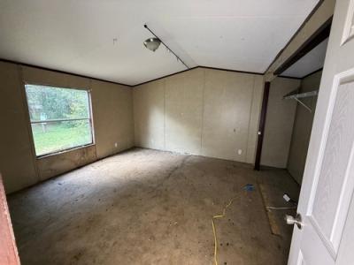 Photo 4 of 6 of home located at 24142 Chickasaw Trl Porter, TX 77365