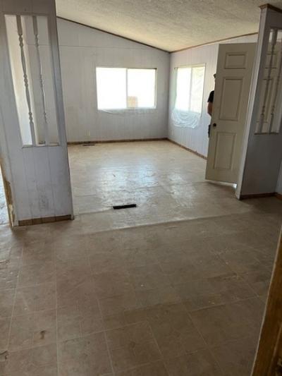 Photo 4 of 8 of home located at 22838 Bear Valley Rd Spc 25 Apple Valley, CA 92308