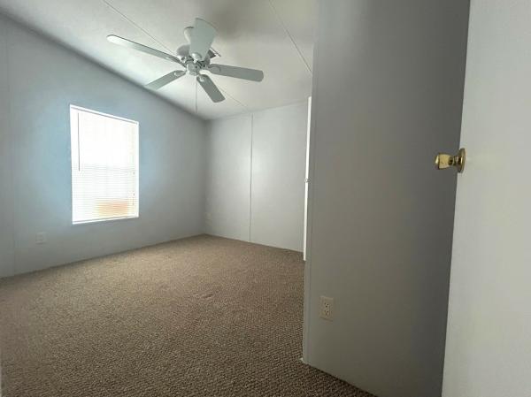 2000 SKYL 6602 Mobile Home