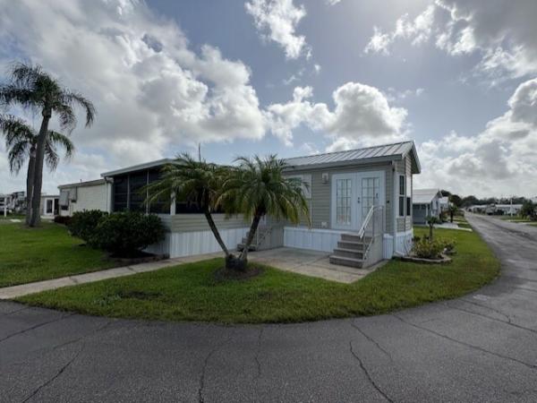 2008 Homes of Merit Mobile Home