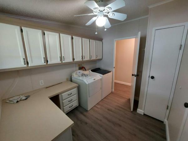 1990 Palm Harbor 3348B Manufactured Home