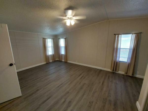 1990 Palm Harbor 3348B Manufactured Home