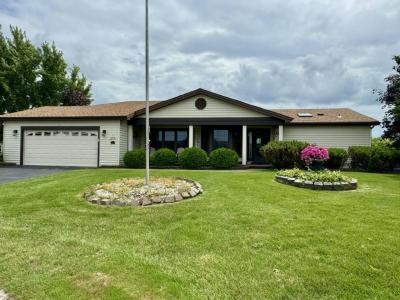 Mobile Home at 12 Derby Court Grayslake, IL 60030