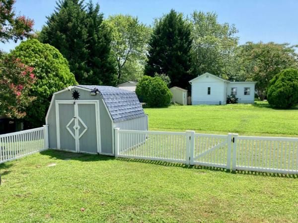 1988 LIBH Manufactured Home