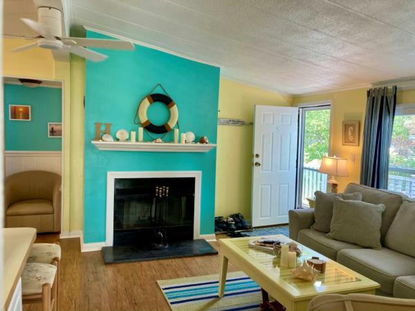 1988 LIBH Manufactured Home