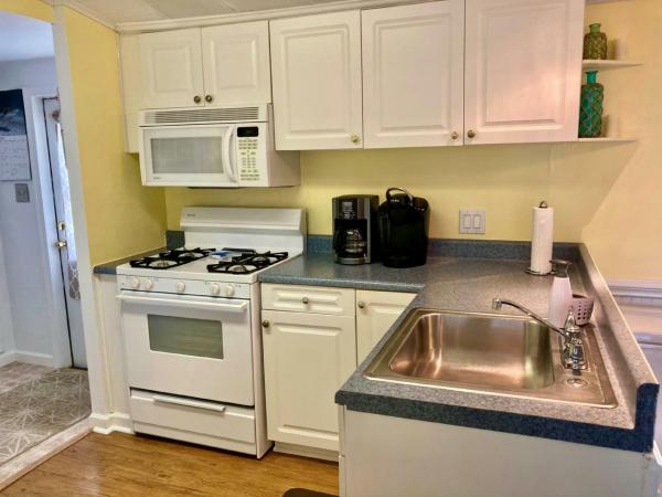 1988 LIBH Manufactured Home