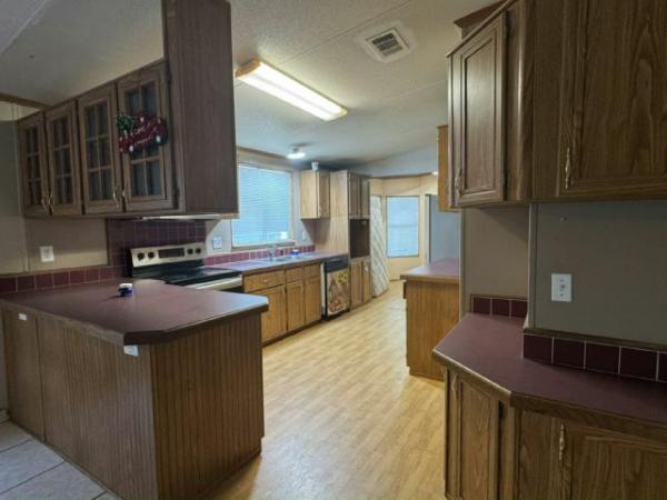 1998 Fleetwood Manufactured Home