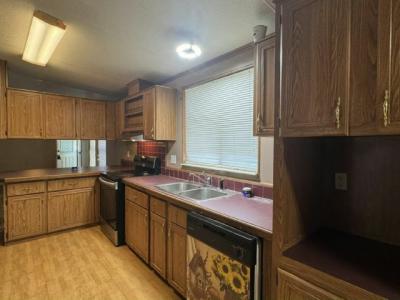 Photo 4 of 14 of home located at 1123 Walt Williams Road, #166 Lakeland, FL 33809