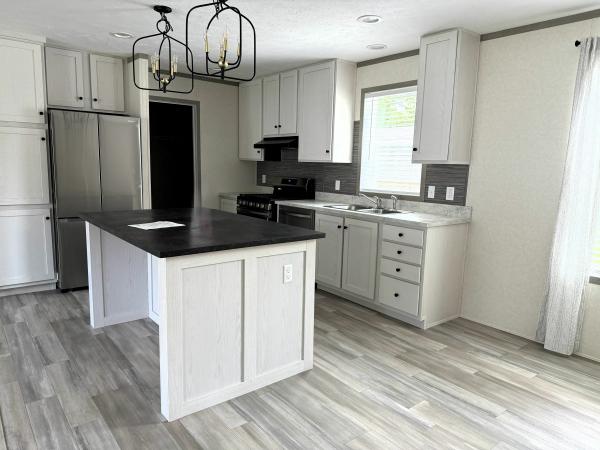 2025 Clayton Homes Inc Mobile Home For Sale