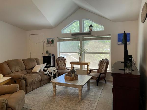 2004 Fleetwood CAFL317B/A27081SC13 Mobile Home