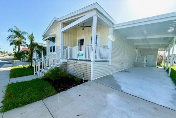 2025 Palm Harbor 340EL28562A Mobile Home