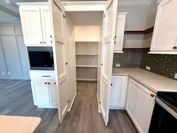 2025 Palm Harbor 340EL28562A Mobile Home